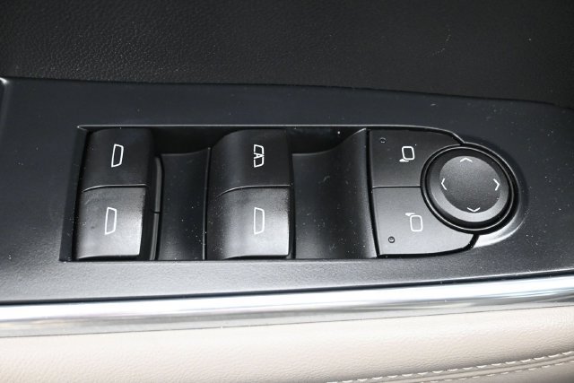 Used 2024 GMC Acadia Elevation FWD image 14
