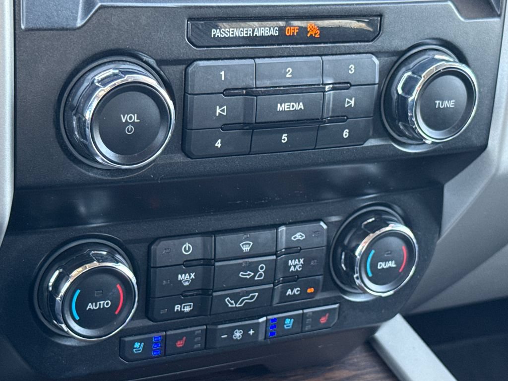 Certified 2020 Ford F150 Lariat RWD image 21