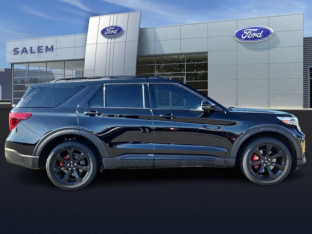 Certified 2023 Ford Explorer ST w/ Equipment Group 401A AWD/4WD image 2