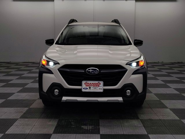Used 2024 Subaru Outback Limited AWD/4WD image 6