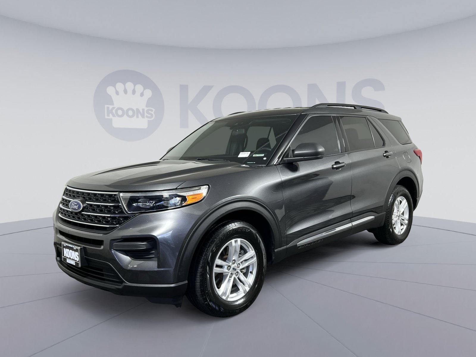 Certified 2020 Ford Explorer XLT w/ Comfort Package AWD/4WD image 1
