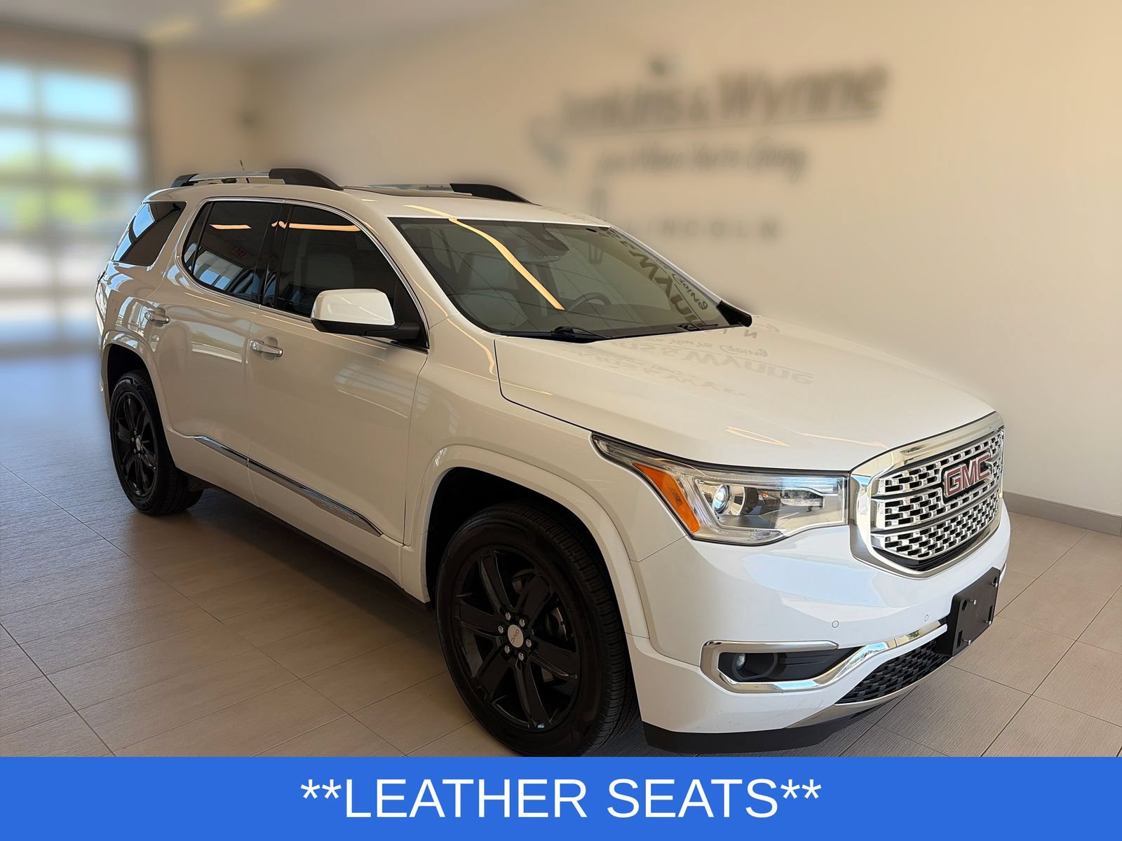 Used 2019 GMC Acadia Denali AWD/4WD image 5