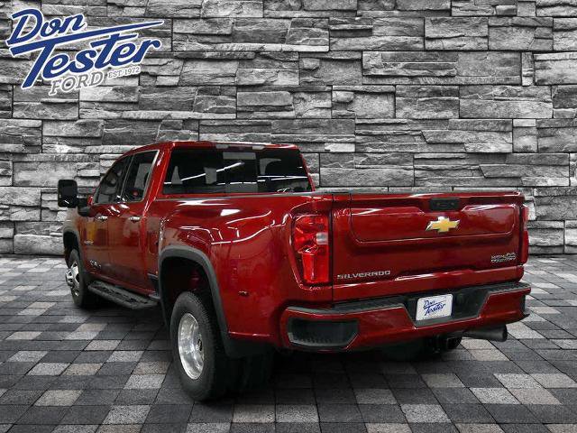Used 2022 Chevrolet Silverado 3500 High Country w/ Safety Package II image 5