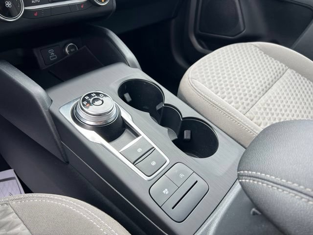 Certified 2020 Ford Escape SE AWD/4WD image 12