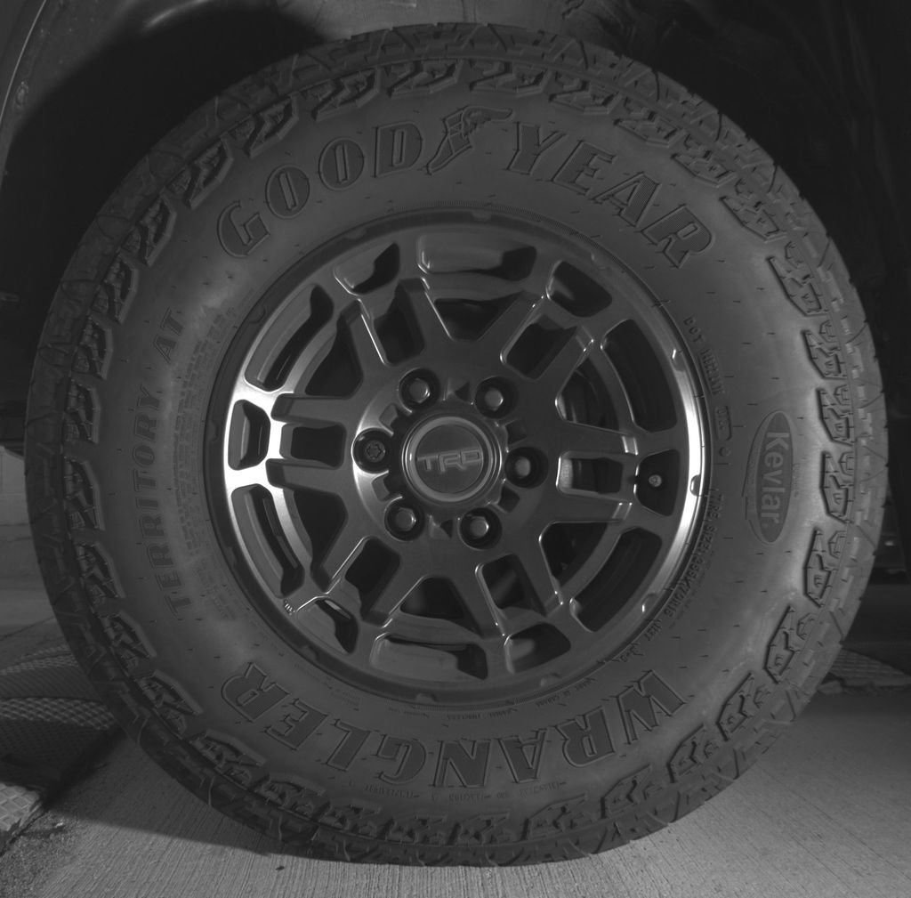 Used 2022 Toyota Tacoma TRD Pro AWD/4WD image 11