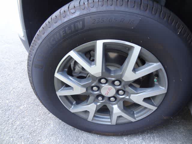 Used 2023 GMC Acadia SLE w/ Driver Convenience Package FWD image 41