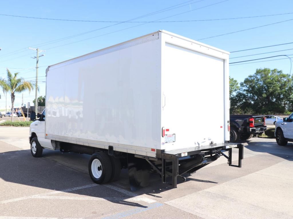Certified 2024 Ford E-450 and Econoline 450 Super Duty w/ Power Windows & Locks Group image 3