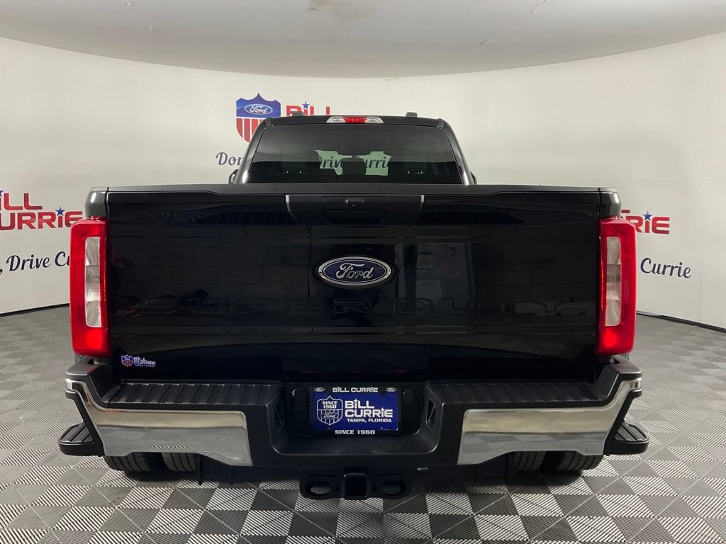 Certified 2025 Ford F350 XLT AWD/4WD image 4