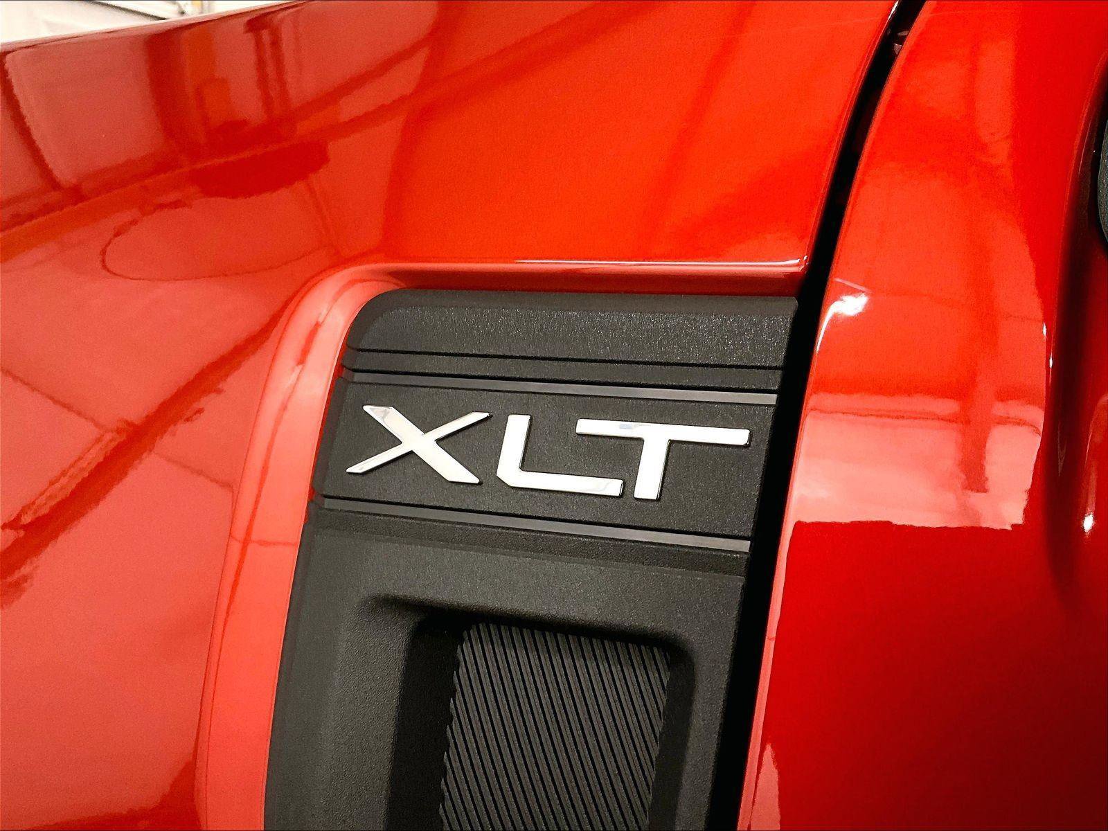 Certified 2022 Ford Maverick XLT FWD image 13