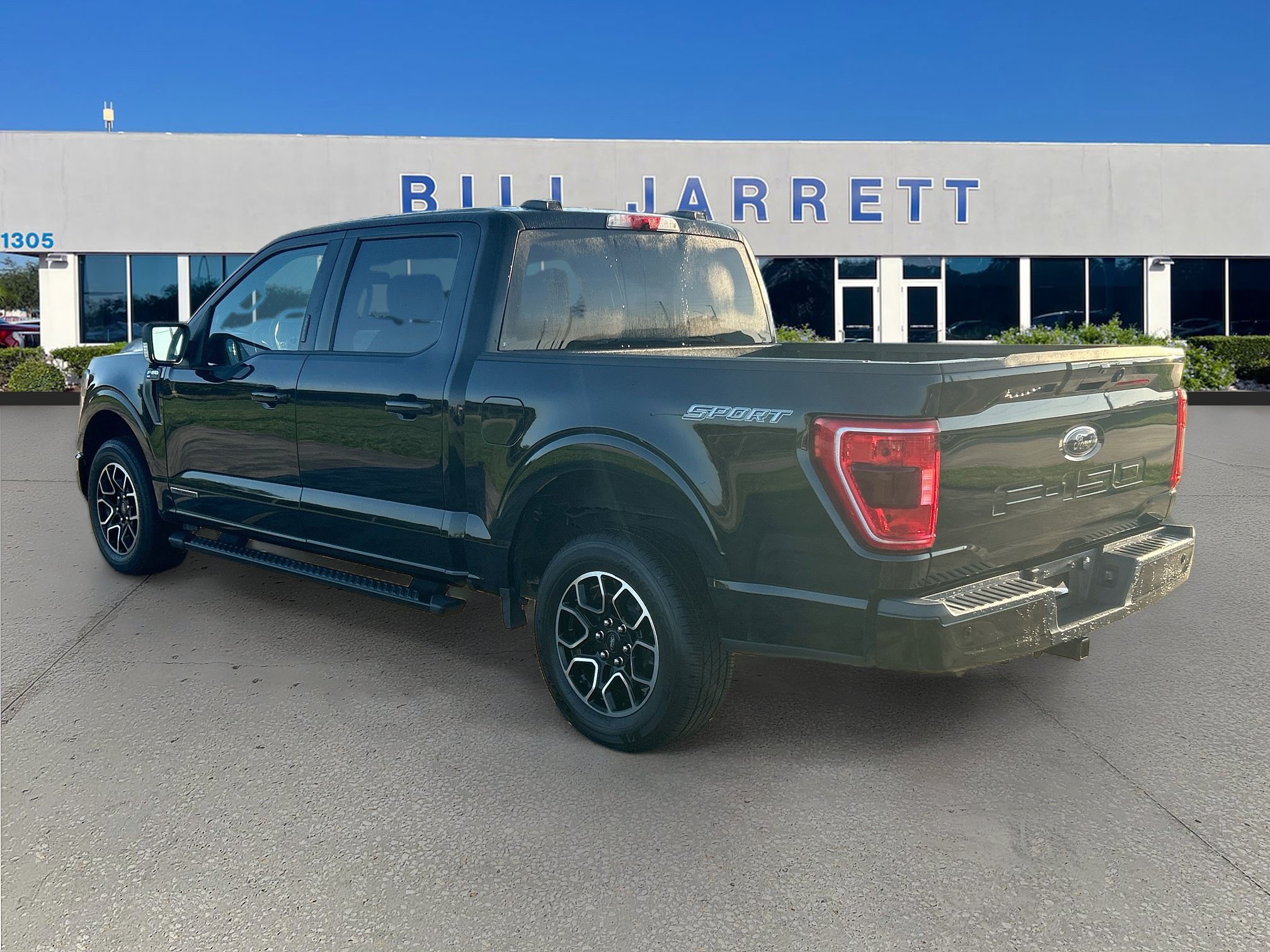 Certified 2021 Ford F150 XLT w/ Equipment Group 302A High RWD image 5