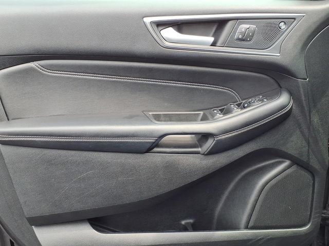 Certified 2024 Ford Edge Titanium AWD/4WD image 15
