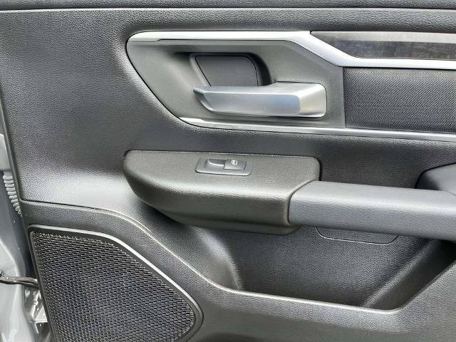 Used 2023 RAM 1500 Big Horn AWD/4WD image 11