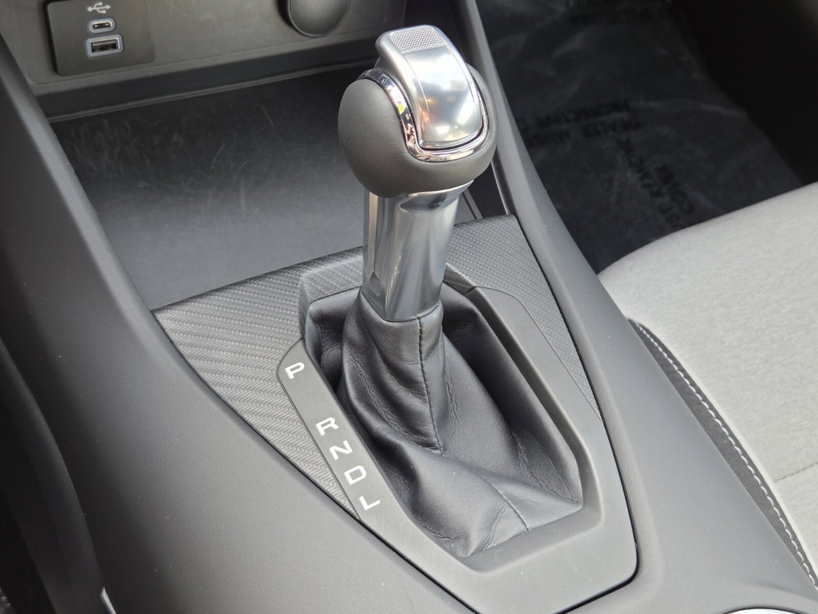 Certified 2025 Ford Mustang Coupe image 23