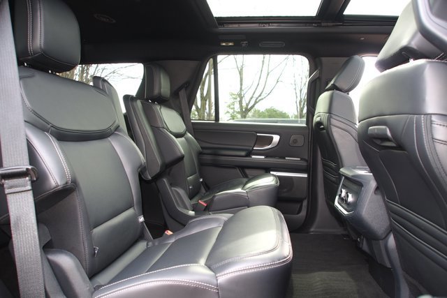 Certified 2025 Ford Expedition Platinum w/ Stealth Performance Package image 14