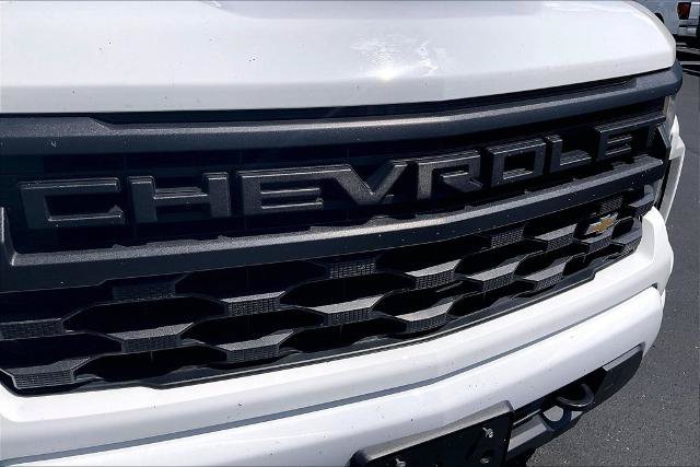 Used 2023 Chevrolet Silverado 1500 Custom AWD/4WD image 5