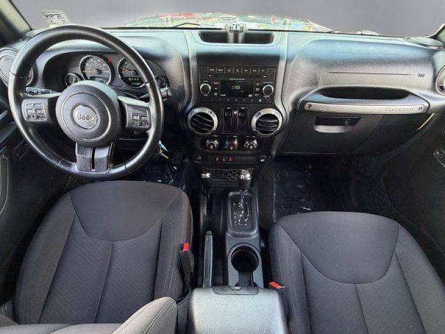 Used 2017 Jeep Wrangler Sport AWD/4WD image 3