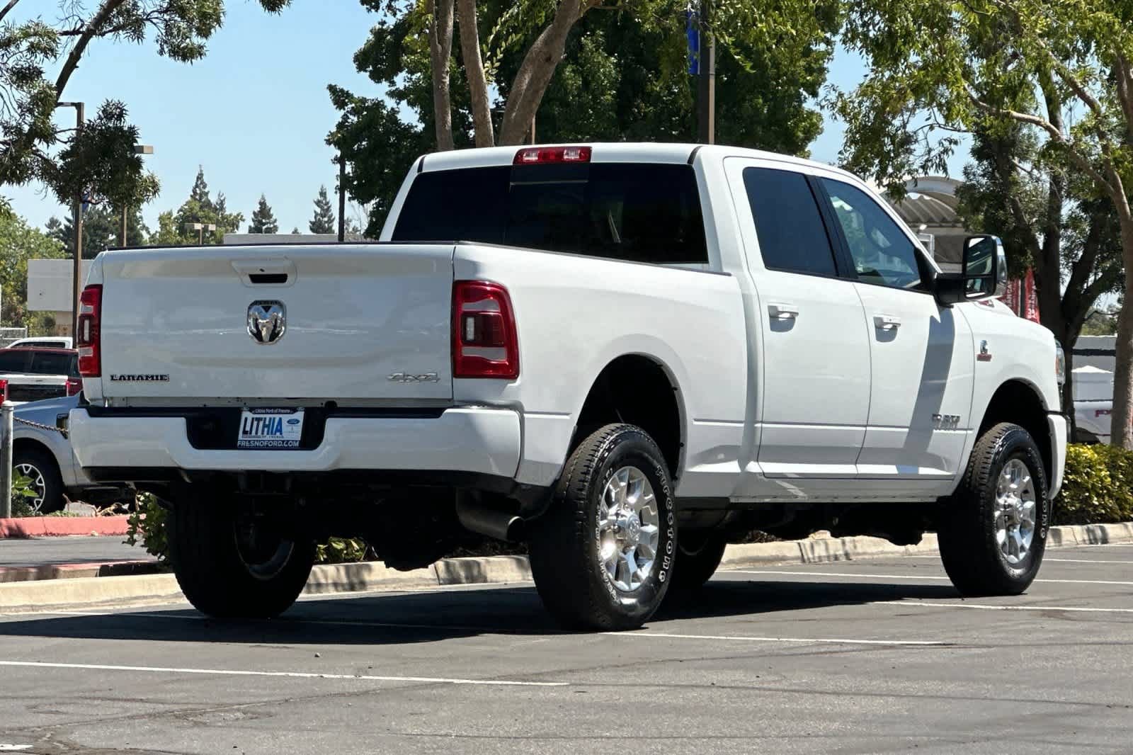 Used 2024 RAM 2500 Laramie w/ Safety Group AWD/4WD image 2
