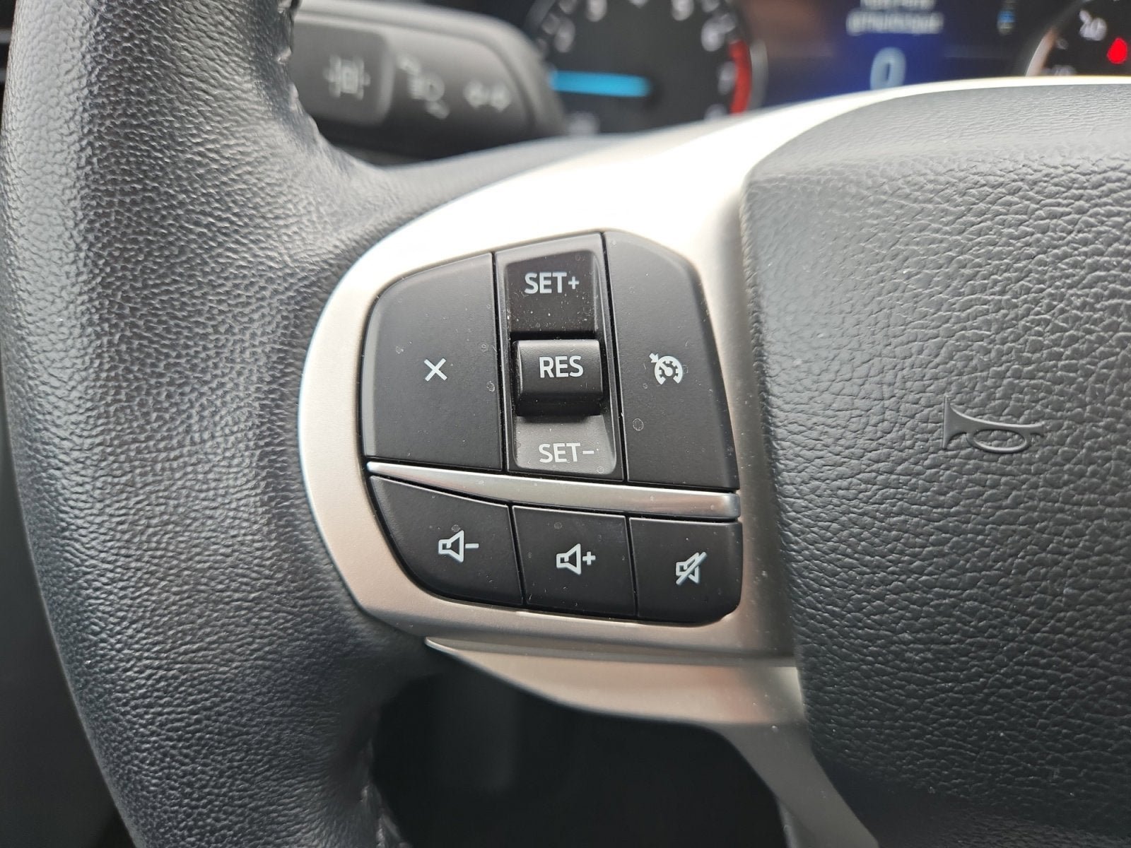 Certified 2022 Ford Explorer XLT AWD/4WD image 14