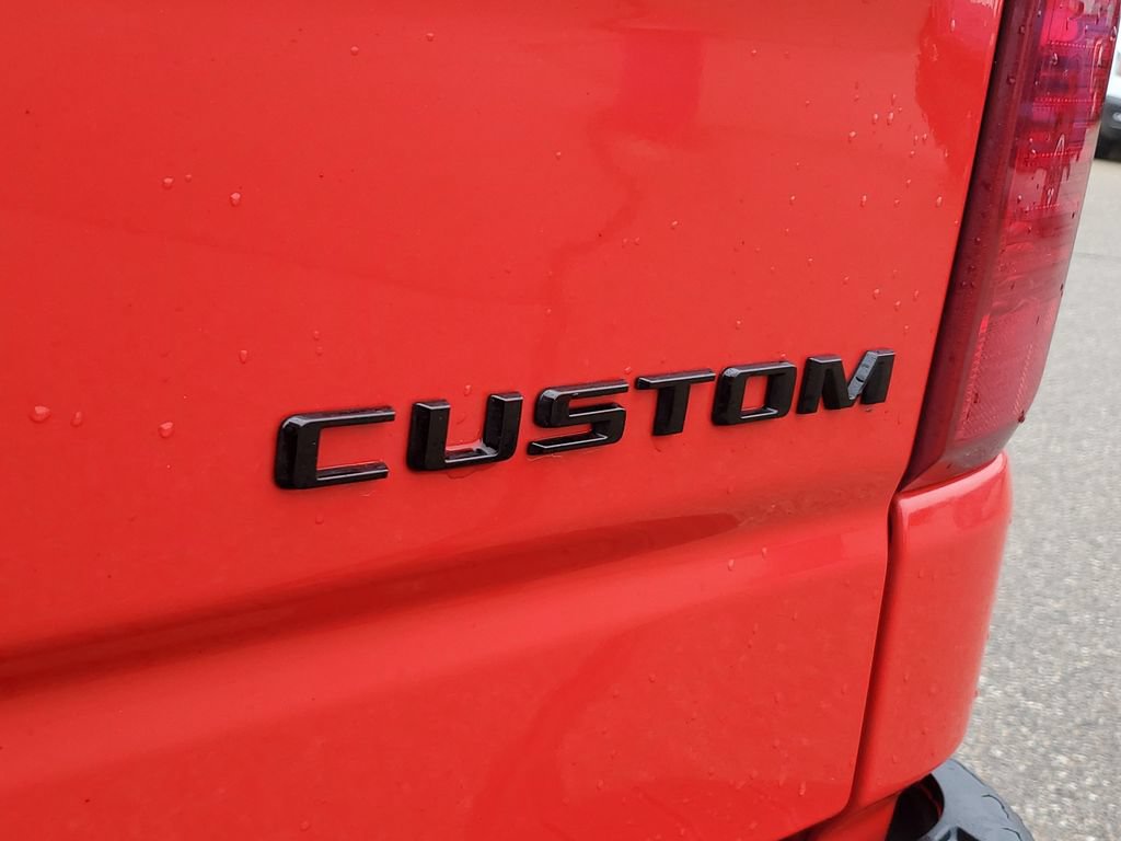 Used 2023 Chevrolet Silverado 1500 Custom w/ LPO, Dark Essentials Package AWD/4WD image 8