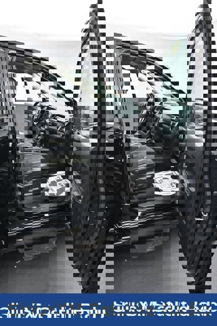 Certified 2023 Ford Ranger Lariat w/ Tremor Off-Road Package AWD/4WD image 15