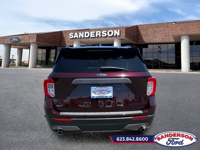 Certified 2022 Ford Explorer XLT w/ Equipment Group 202A RWD image 4