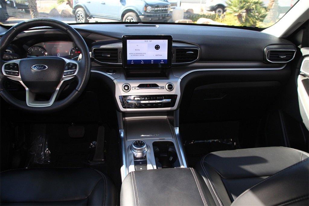 Certified 2022 Ford Explorer XLT w/ Equipment Group 202A image 19