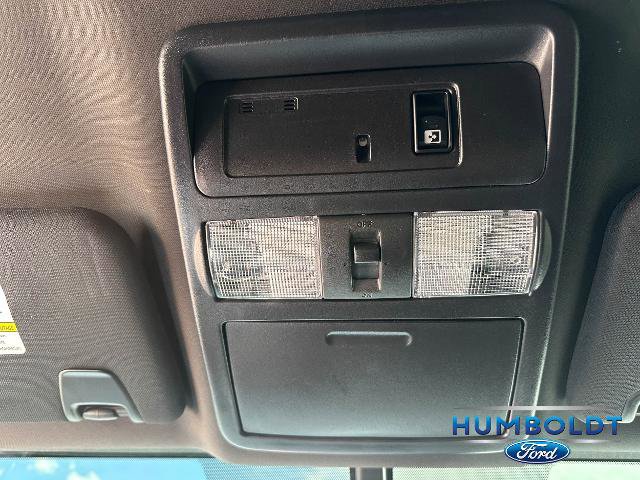 Used 2019 Nissan Titan SV w/ SV Convenience Package AWD/4WD image 27