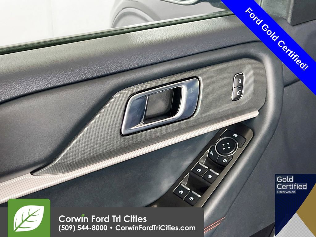 Certified 2025 Ford Explorer ST-Line w/ ST-Line Street Pack image 12