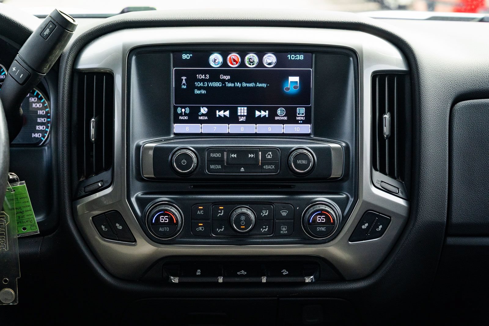 Used 2018 Chevrolet Silverado 1500 LT w/ All Star Edition AWD/4WD image 27