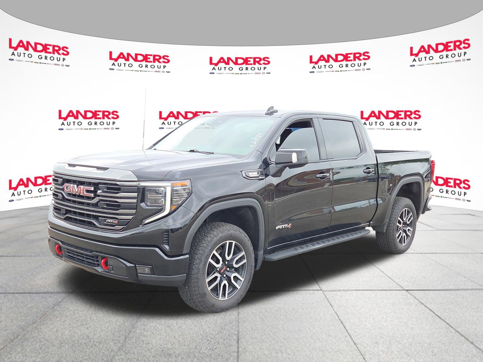 Used 2022 GMC Sierra 1500 AT4 w/ AT4 Preferred Package AWD/4WD image 7