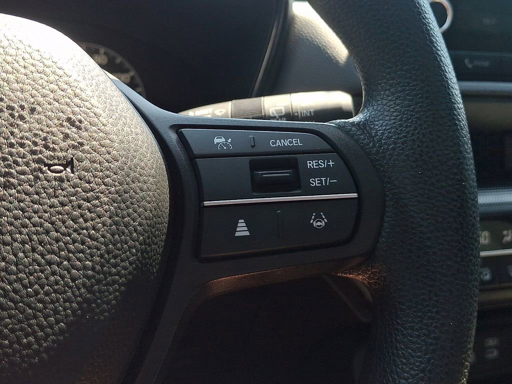 Used 2025 Honda CR-V EX image 22