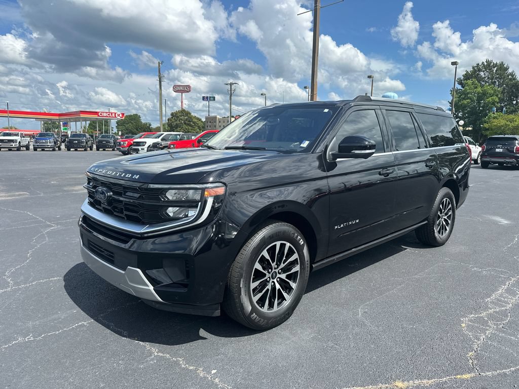 Certified 2025 Ford Expedition Max Platinum AWD/4WD image 3