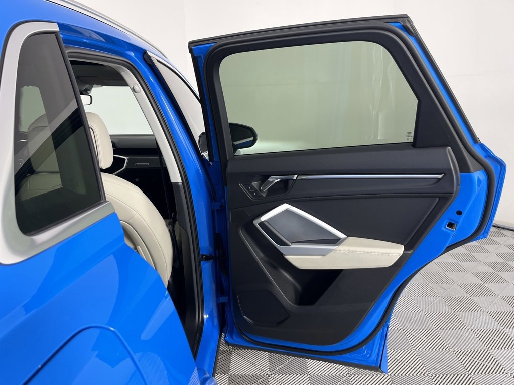 Used 2022 Audi Q3 2.0T Premium image 26