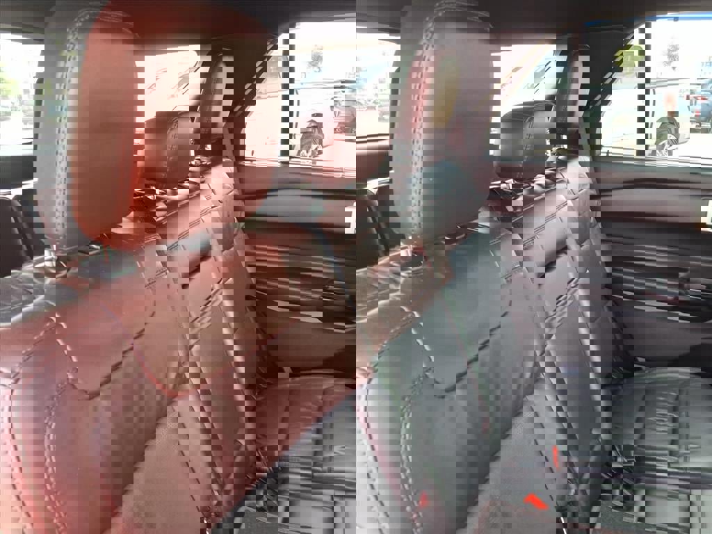 Certified 2023 Ford Explorer Platinum w/ Technology Package image 15