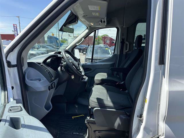 Certified 2018 Ford Transit 350 XLT RWD image 12
