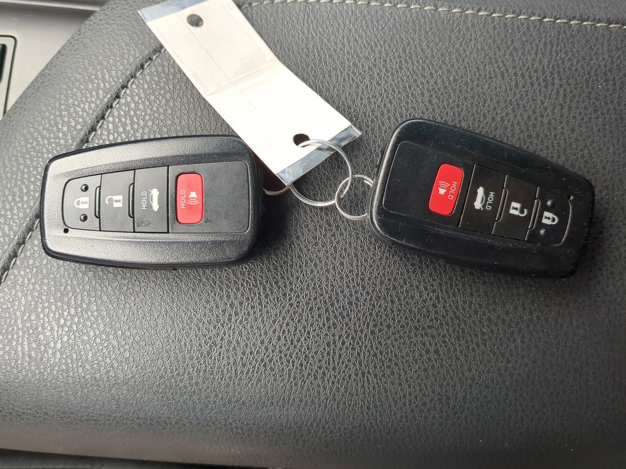 Used 2022 Toyota Camry XSE FWD image 26