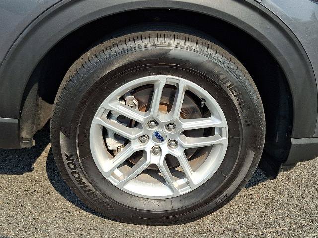 Certified 2025 Ford Explorer Active AWD/4WD image 8