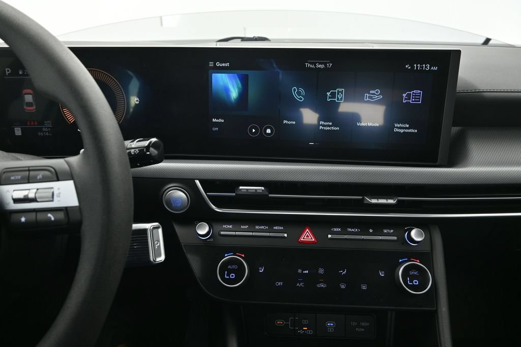Used 2025 Hyundai Sonata SEL FWD image 32