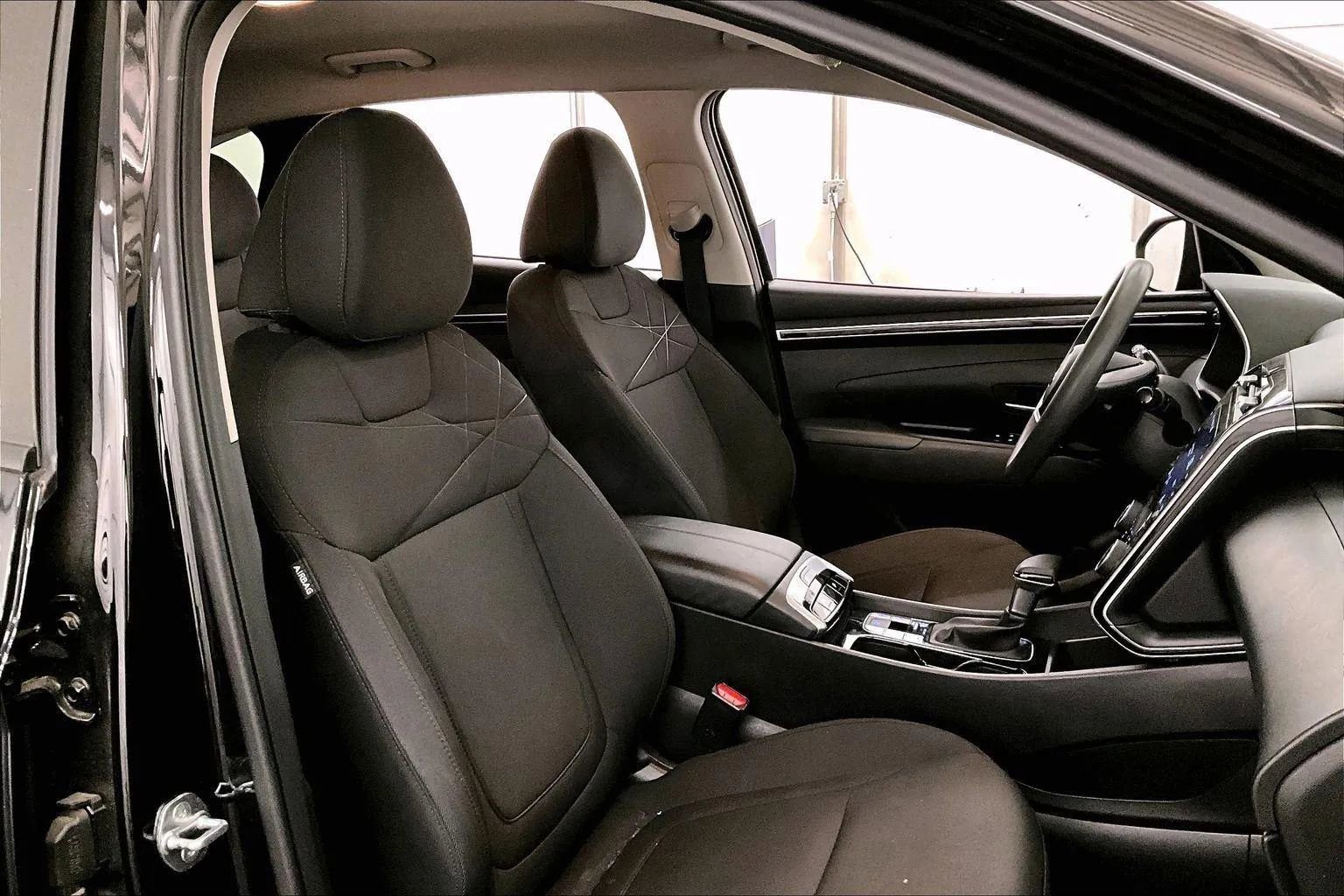 Used 2022 Hyundai Tucson SEL w/ Cargo Package image 7