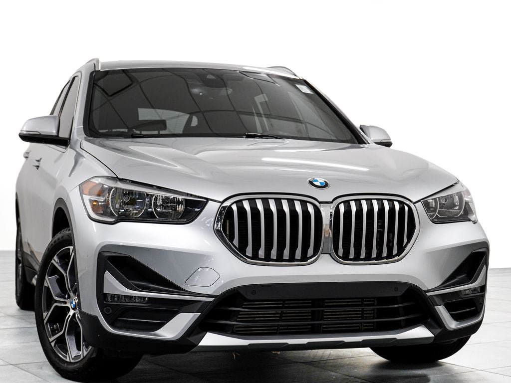 Used 2020 BMW X1 xDrive28i w/ Convenience Package AWD/4WD image 3