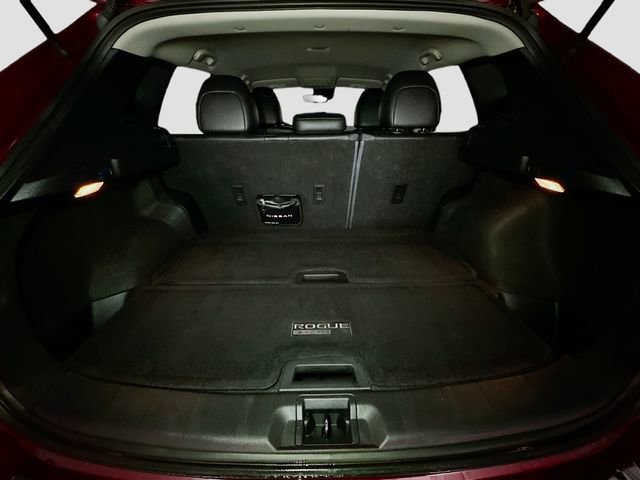 Used 2021 Nissan Rogue Sport SV w/ Technology Package image 36