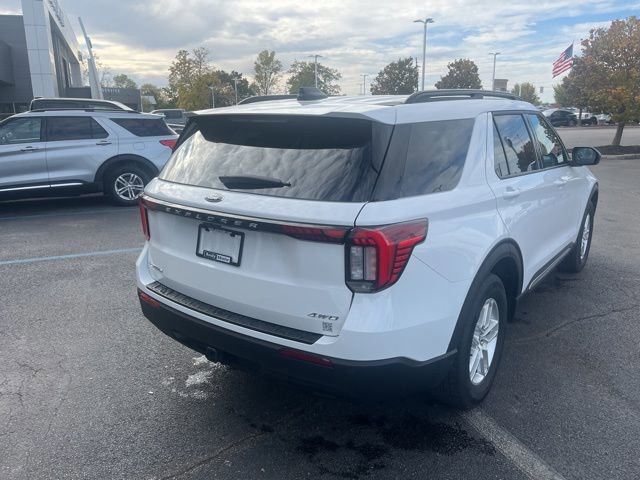 Certified 2025 Ford Explorer Active image 5