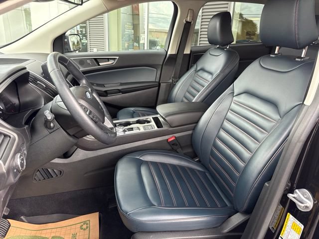 Certified 2022 Ford Edge SEL w/ Sport Appearance Package AWD/4WD image 17