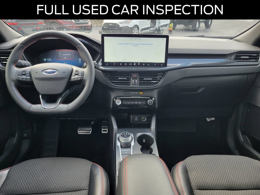 Certified 2023 Ford Escape ST-Line Select w/ Tech Pack #2 AWD/4WD image 9