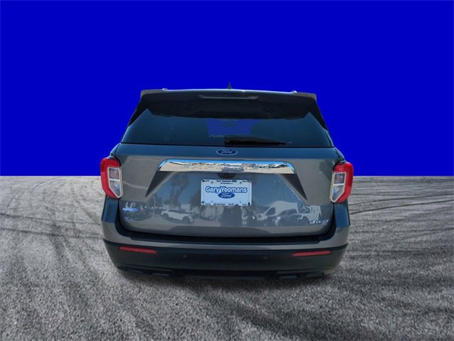 Certified 2022 Ford Explorer XLT image 5