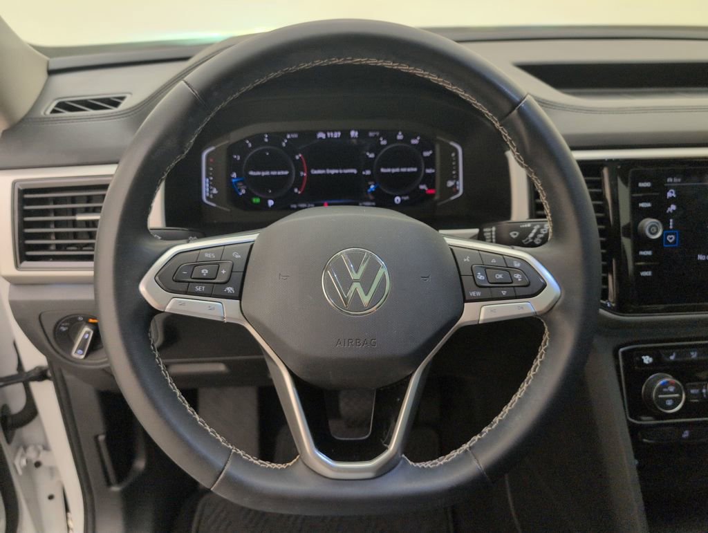Used 2023 Volkswagen Atlas SEL AWD/4WD image 36