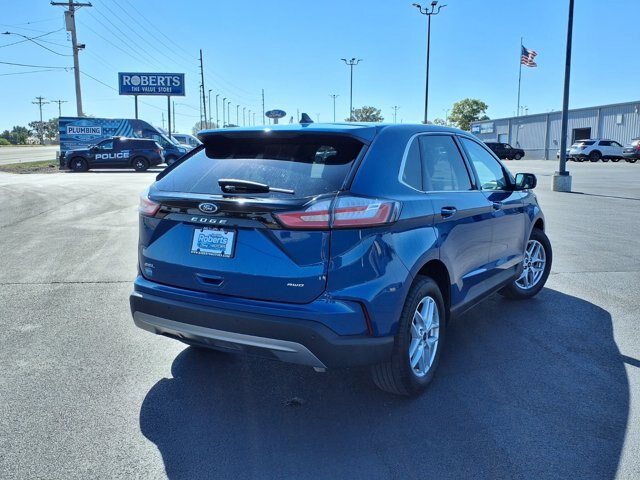 Certified 2024 Ford Edge SEL w/ Convenience Package AWD/4WD image 5