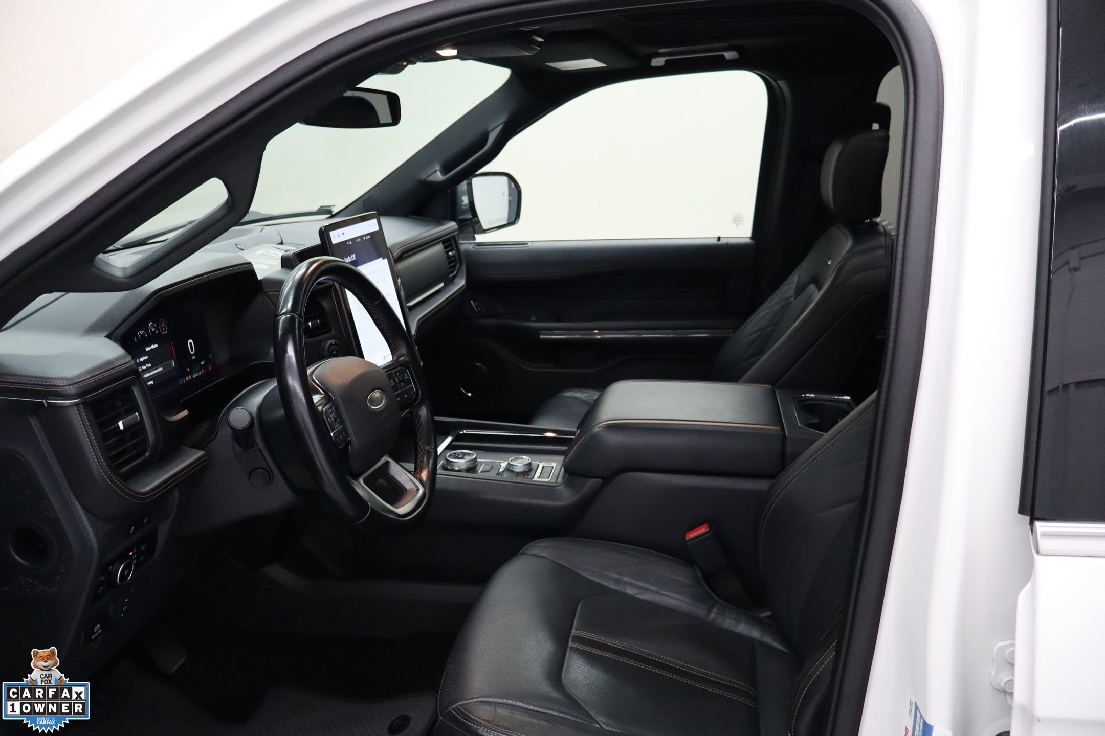 Certified 2023 Ford Expedition Platinum image 24