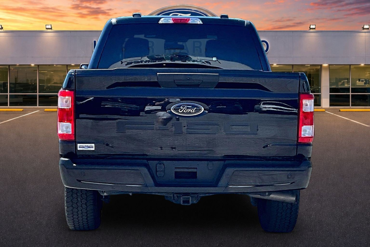 Certified 2022 Ford F150 XL w/ STX Black Appearance Package AWD/4WD image 4
