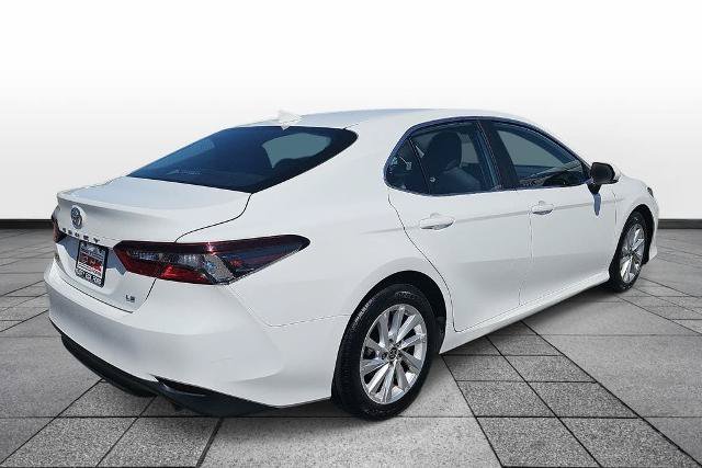 Used 2023 Toyota Camry LE w/ Convenience Package FWD image 5